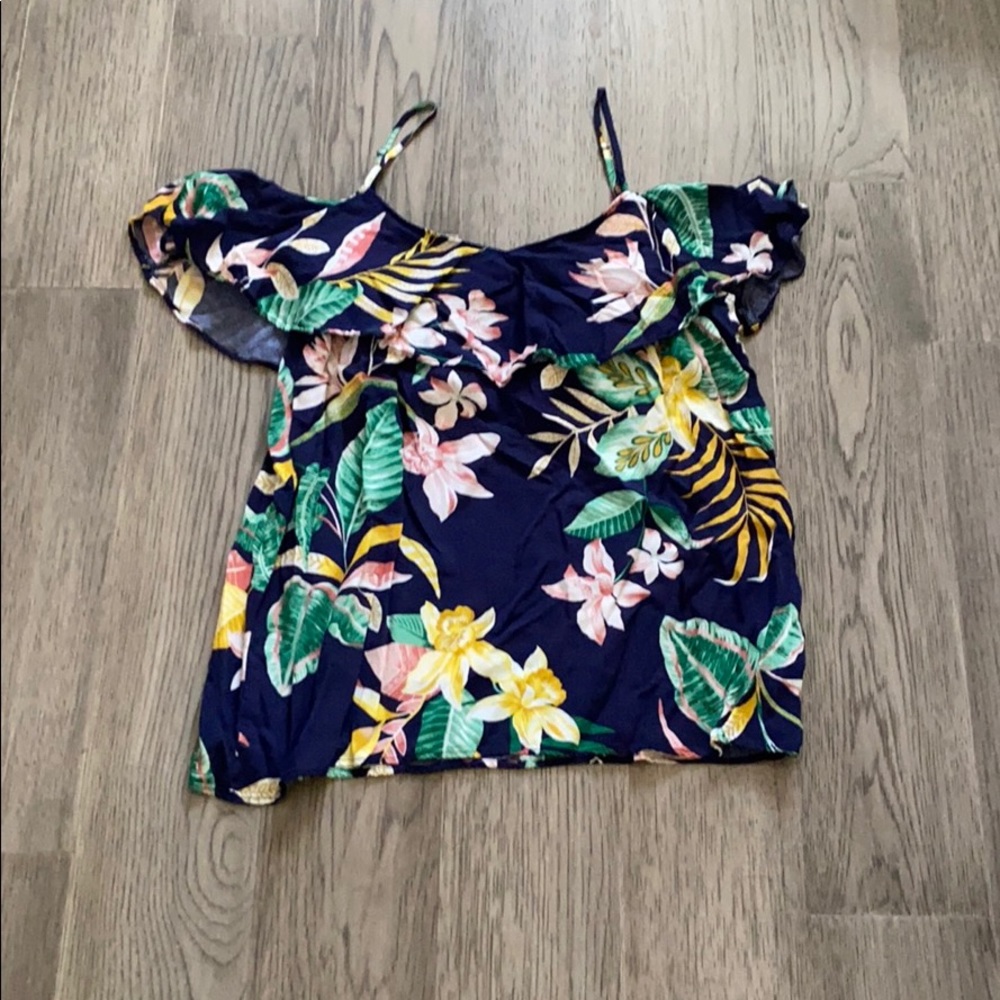Cold shoulder top from Old navy